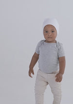 Load and play video in Gallery viewer, All-Over Print Kids Beanie.mp4
